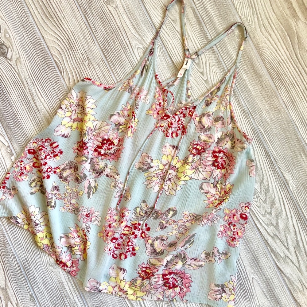 Billabong size S flowy floral print tank top